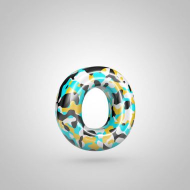 Mavi, siyah ve sarı kamuflaj O harfi küçük beyaz arka plan üzerinde izole.