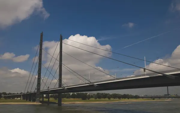 Pont Sur Rivière Dans Ville Riga Latvia — Photo