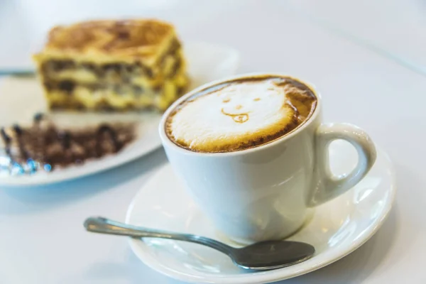 Kopje Koffie Cake Tafel — Stockfoto