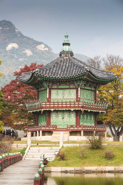 Palazzo Gyeongbokgung Autunno — Foto Stock