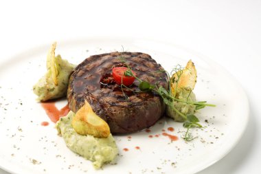 Sebzeli ızgara biftek