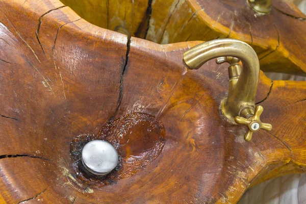 Sink made of wood in the bathroom — Stock Photo, Image