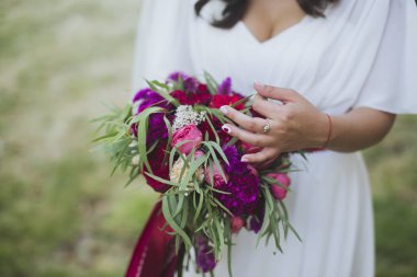 Gelin ve düğün buketi