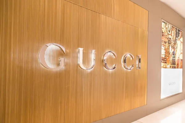 KUALA LUMPUR, MALAYSIA - 29 Januari 2017: Gucci, Luxur Italia — Stok Foto