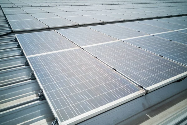 Closeup on solar panels on roof generate electricity — Stock Photo, Image