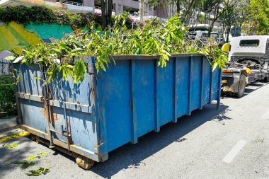 Çöp konteyner mandal kamyon Bahçe çöp Woods'u tam ile