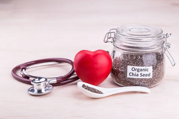 Chia seeds high in anti-oxidant superfood good for heart health — Stock Photo, Image