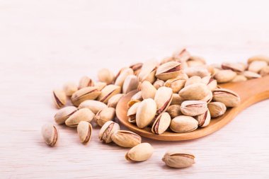 Antep fıstığı anti-oksidanlar iyi sağlığı açısından zengin sağlıklı tutar 