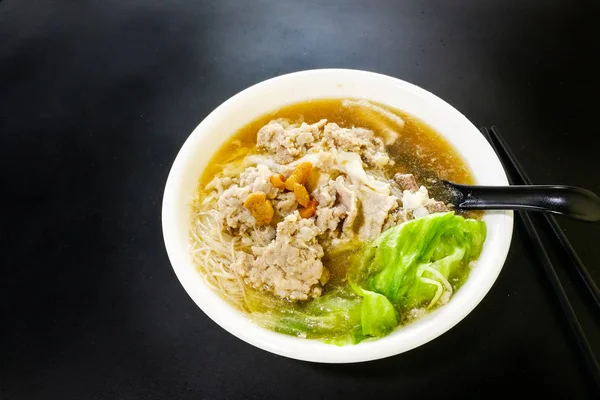 春雨豚肉麺スープ マレーシア ペナンで人気のある食べ物 — ストック写真