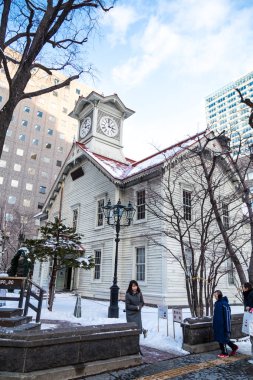 Sapporo, Japonya, 2 Ocak 2018: Sapporo Saat Kulesi bir ahşap olan