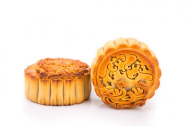 Yakın çekim mooncake, Çin Güz beyaz arka planda festival için hamur işleri