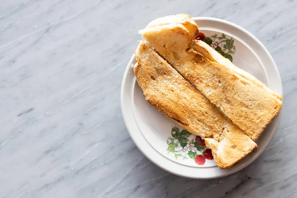 Rostat bröd med smör kaja, populär frukost bland malaysiska — Stockfoto