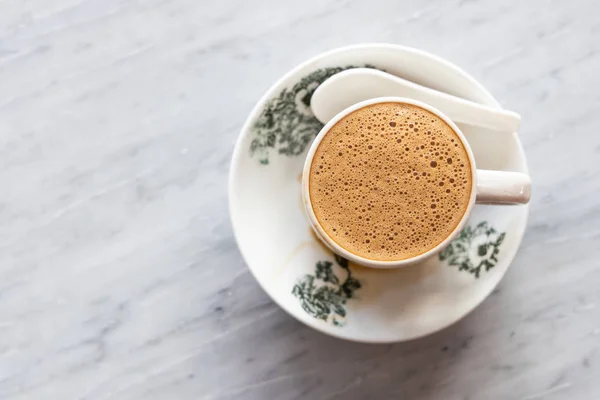 Traditioneller chinesischer Kaffee bei Chinesen bei Kopitiam beliebt — Stockfoto