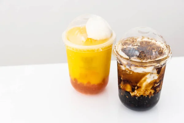 Variedad de té Boba o Burbuja con perlas de tapioca — Foto de Stock