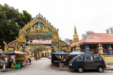 Penang, Malezya, 15 Şubat 2020: Wat Chaiya Mangalaram ve uyuyan Buda Penang 'da popüler bir turizm merkezidir..