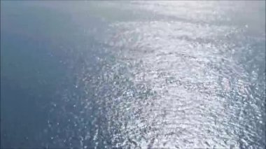 Gün batımından önce Atlantik Okyanusu