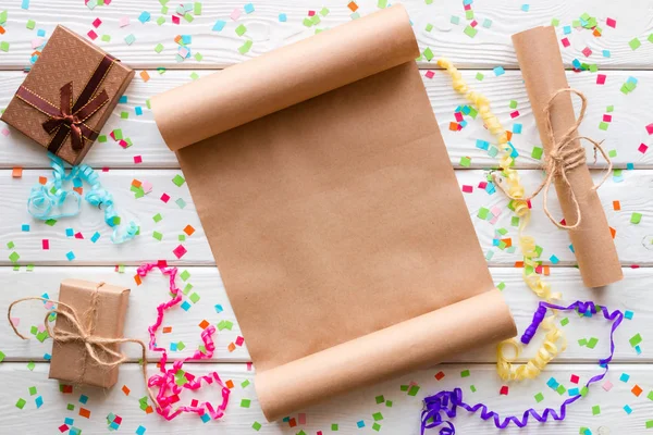 Lista de desejos para Papai Noel em um fundo branco — Fotografia de Stock