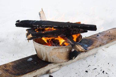 Kapta Barbekü yanan ateşi