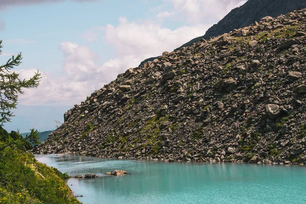 Θάλασσα Κόλπο Πέτρα Ακτή Τυρκουάζ Λίμνη Βράχους Βουνό Ποτάμι Μπλε — Φωτογραφία Αρχείου