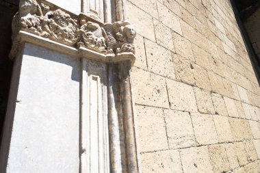  Napoli'de Gotik Kilisesi