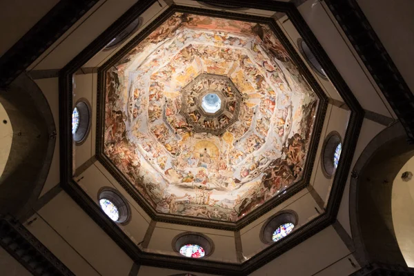 Basilica di Santa Croce) a Firenze — Foto Stock