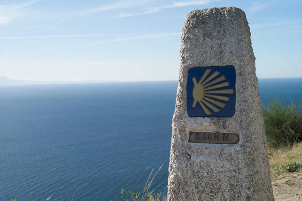 Mojon och kängor i Finisterre — Stockfoto