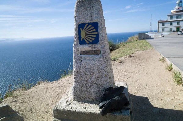Mojon and boots in Finisterre — Stock Photo, Image