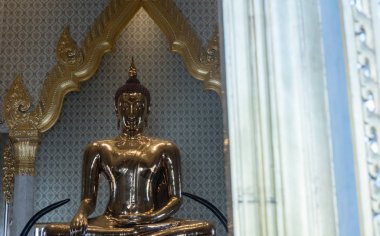 WAT Traimiit, temple