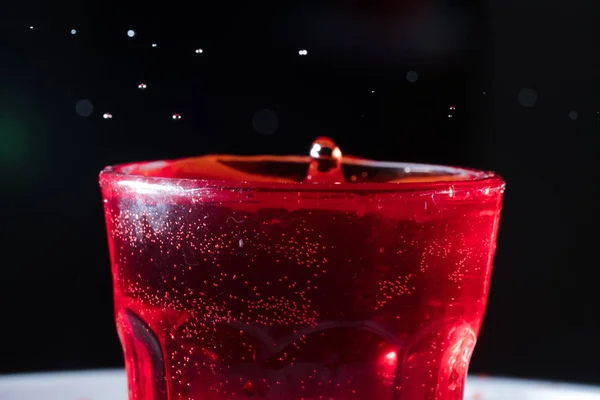 红色液体滴 — 图库照片