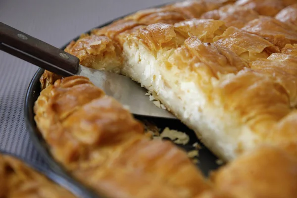 Деталь Традиционного Греческого Сырного Пирога — стоковое фото