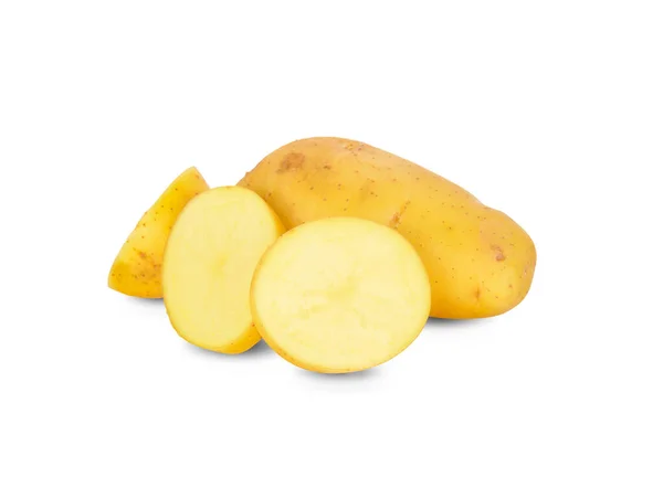 Patatas Frescas Sin Pelar Enteras Cortadas Rodajas Sobre Fondo Blanco —  Fotos de Stock