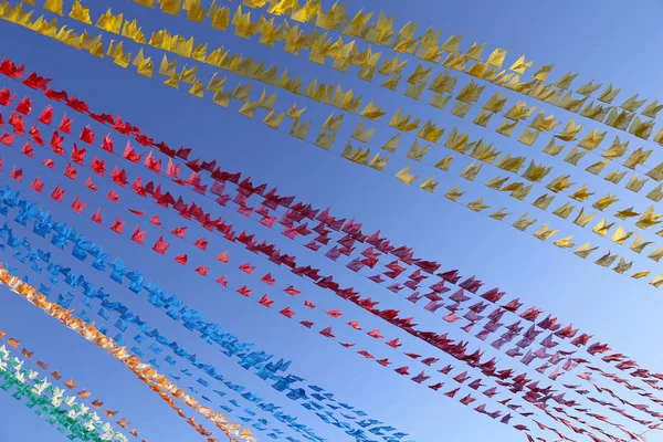 Junina parti bayrakları