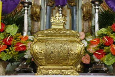 Komünyon ile Katolik sembolü kutsal ayini