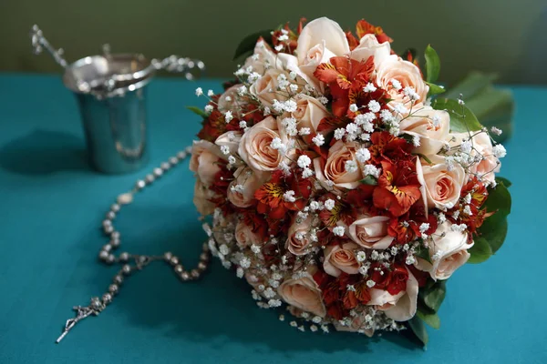 Noivas casamento Flores Buquê — Fotografia de Stock