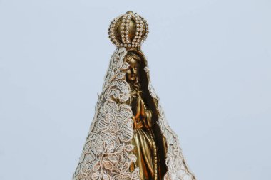 Katolik dininde Tanrı 'nın annesi Aparecida' nın heykeli.