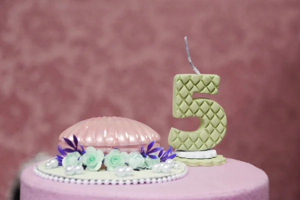 Heerlijk Snoep Feestje Vijf Jaar Oude Verjaardagstaart Snoep Vieren Receptie — Stockfoto