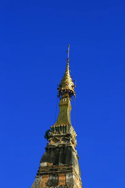 Wat Chedi Liam (kwadratowy kształt pagoda) — Zdjęcie stockowe