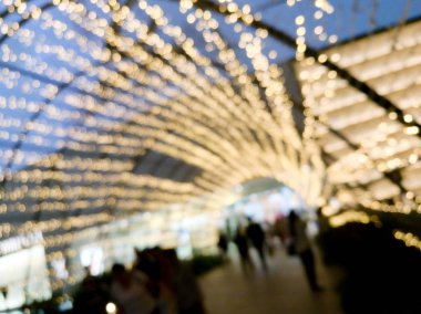 bir bina ya da alışveriş merkezi Led ışık tünel arka plan girişine görüntü bulanıklığı.