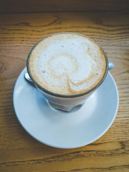 Vaso de café con leche —  Fotos de Stock