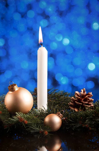 Boże Narodzenie czy nowy rok ozdoba karty z Boże Narodzenie drzewo gałęzie, b — Zdjęcie stockowe