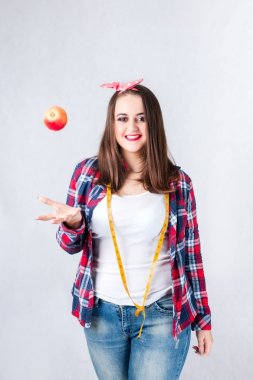 Sağlıklı gıda şişman kadın kavramı, aç kız Xxl demek kötü yemek yok,