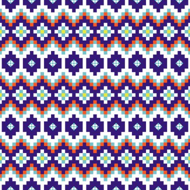 Geometrik eşkenar dörtlüksüz mavi ve beyaz sembollü süveter deseni dokuyu şekillendirir.