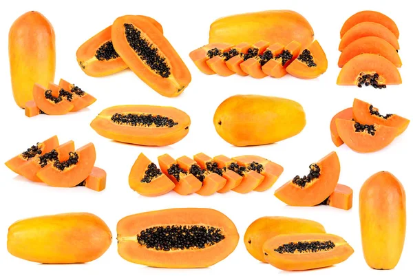 Rijpe papaya geïsoleerd op de witte achtergrond instellen — Stockfoto