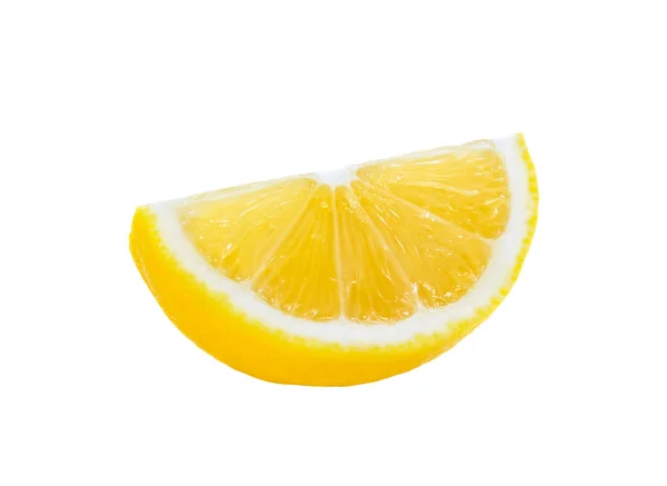 Zitronenscheiben isoliert auf weißem Hintergrund — Stockfoto