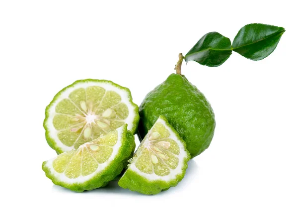 Bergamot geïsoleerd op de witte achtergrond — Stockfoto