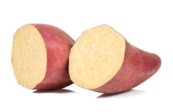 Zoete aardappel geïsoleerd op de witte achtergrond — Stockfoto