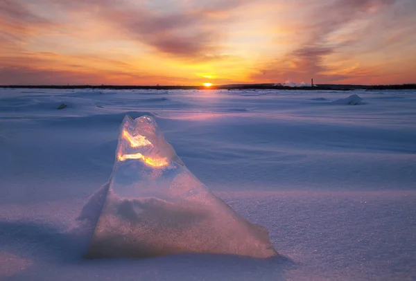 Ice crystal at sunset — Stock Photo, Image