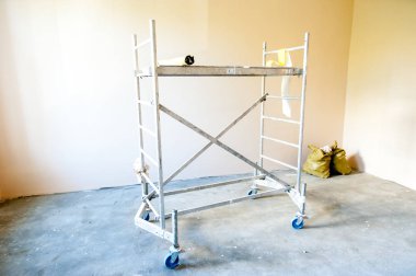 Oda iç yenileme sırasında