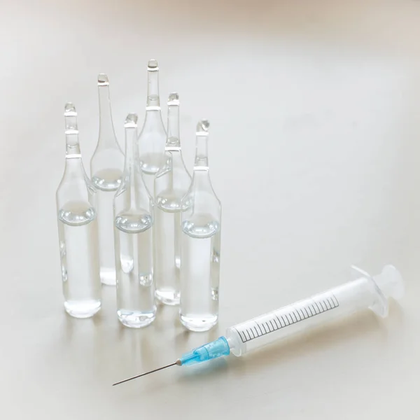 Injekce Očkování Proti Chřipce Measle Ampule Injekční Stříkačkou Zdravotnické Koncepce Stock Obrázky