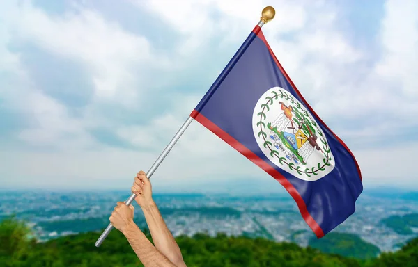 Mladý muž ruce hrdě mává Belize státní vlajka na obloze, část 3d vykreslování — Stock fotografie